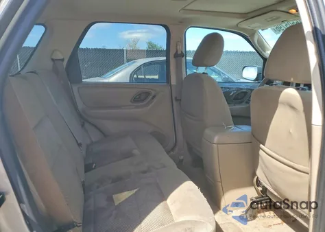 2006 Ford Escape Xlt z USA, uszkodzony, nr VIN 1FMCU03176KA59707